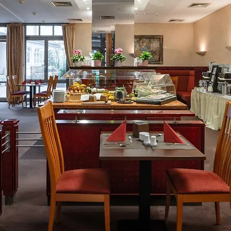 Residenz 4* 데트몰트